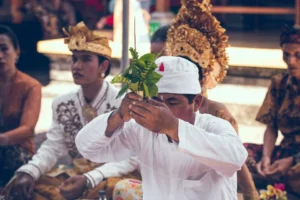Identitas Bangsa: Memahami Kedalaman Kearifan Lokal Indonesia