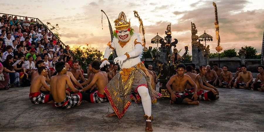 5-festival-budaya-indonesia-dari-bali-hingga-papua