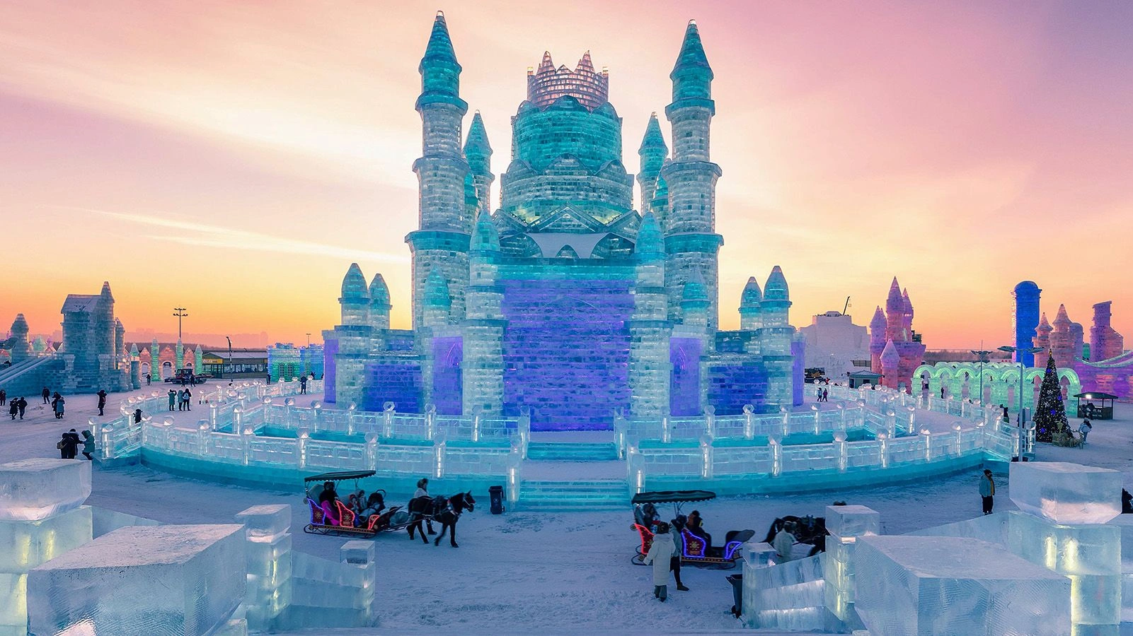 festival-es-harbin-panduan-liburan-musim-dingin-terbesar